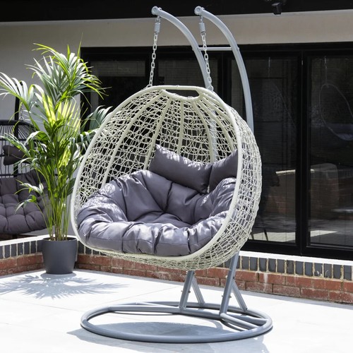 Double swing egg - swing, with